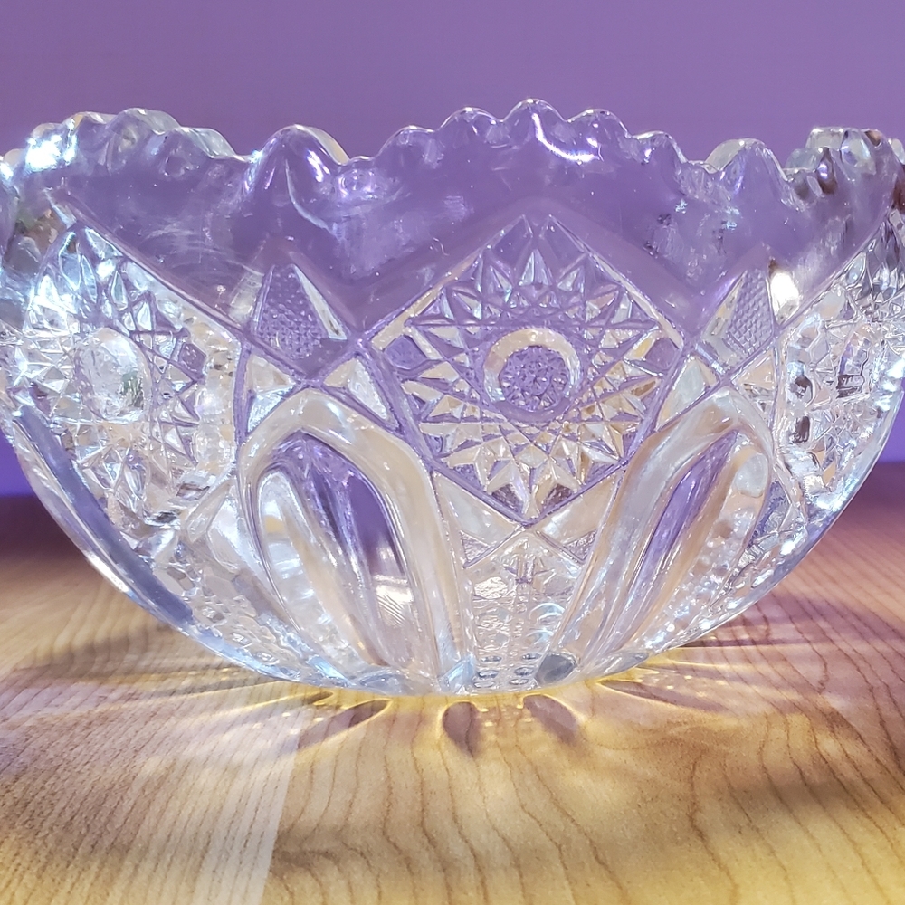 Vintage L. E. Smith Glass Daisy and Button Punch Bowl Set - Picture 7 of 11